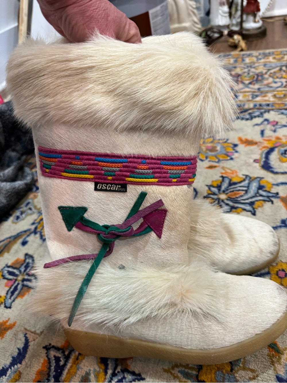 Oscar of Sweden vintage Cream Fur Winter Boots with Colorful Trim Sz 7/37